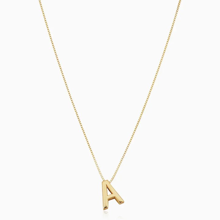 Collar Letra Fina Dorado