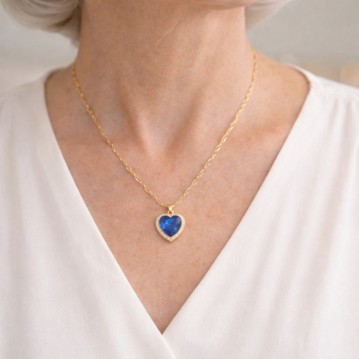 Collar Piedra Azul Delicado