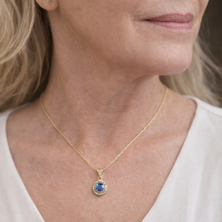 Collar Azul Zafiro Delicado
