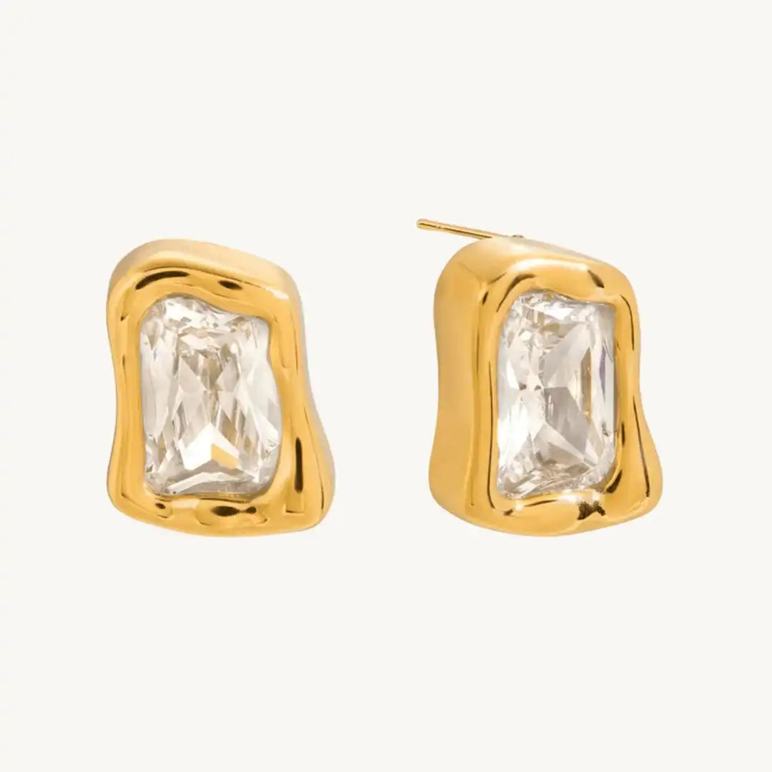 Pendientes Cuadrados Dorados con Circonitas Atemporales