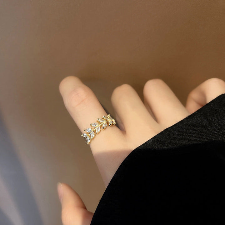 Anillo de Oro de oliva Matilda