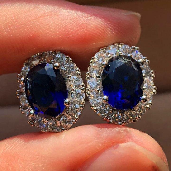 Pendientes de zafiro blanco oval Oro