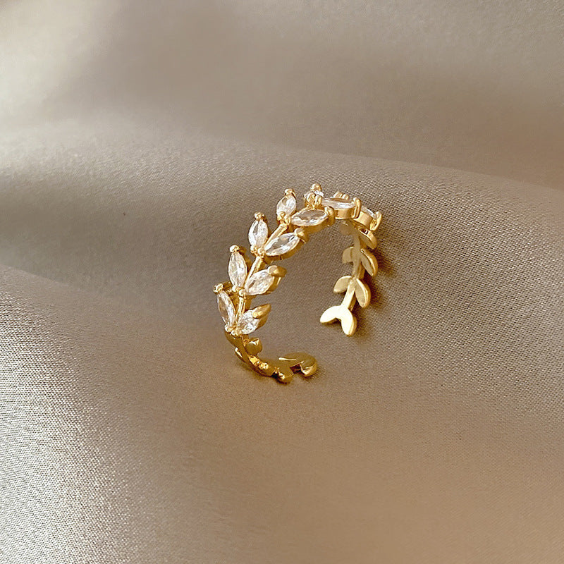 Anillo de Oro de oliva Matilda