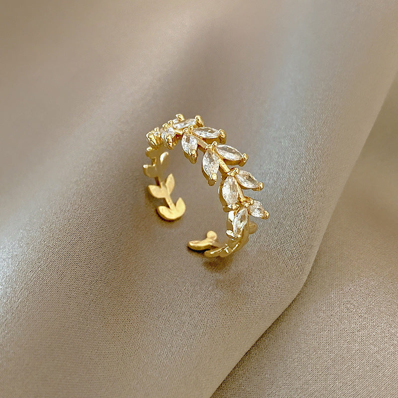 Anillo de Oro de oliva Matilda