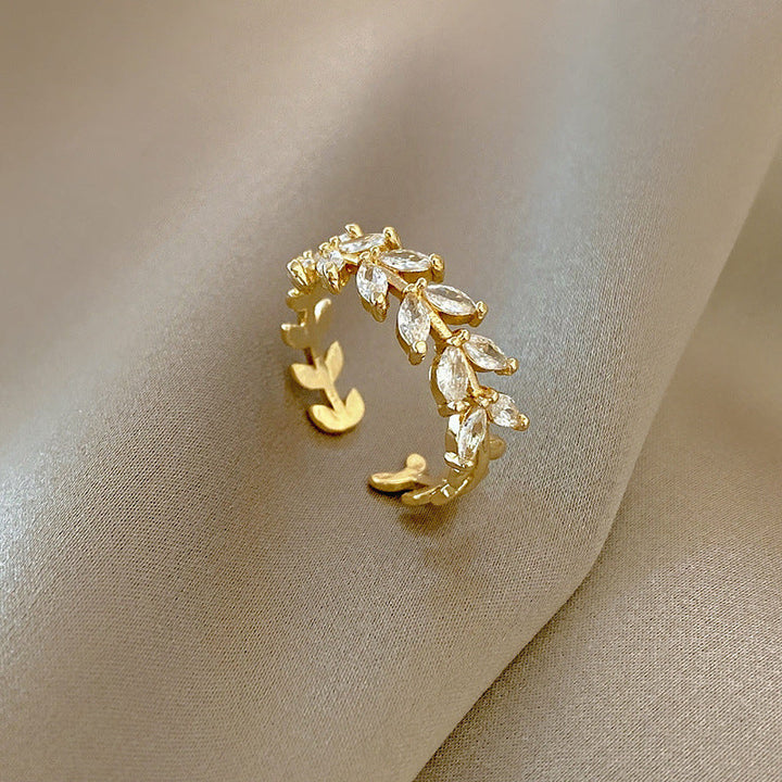 Anillo de Oro de oliva Matilda