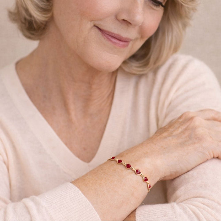 Pulsera Granate Dorada