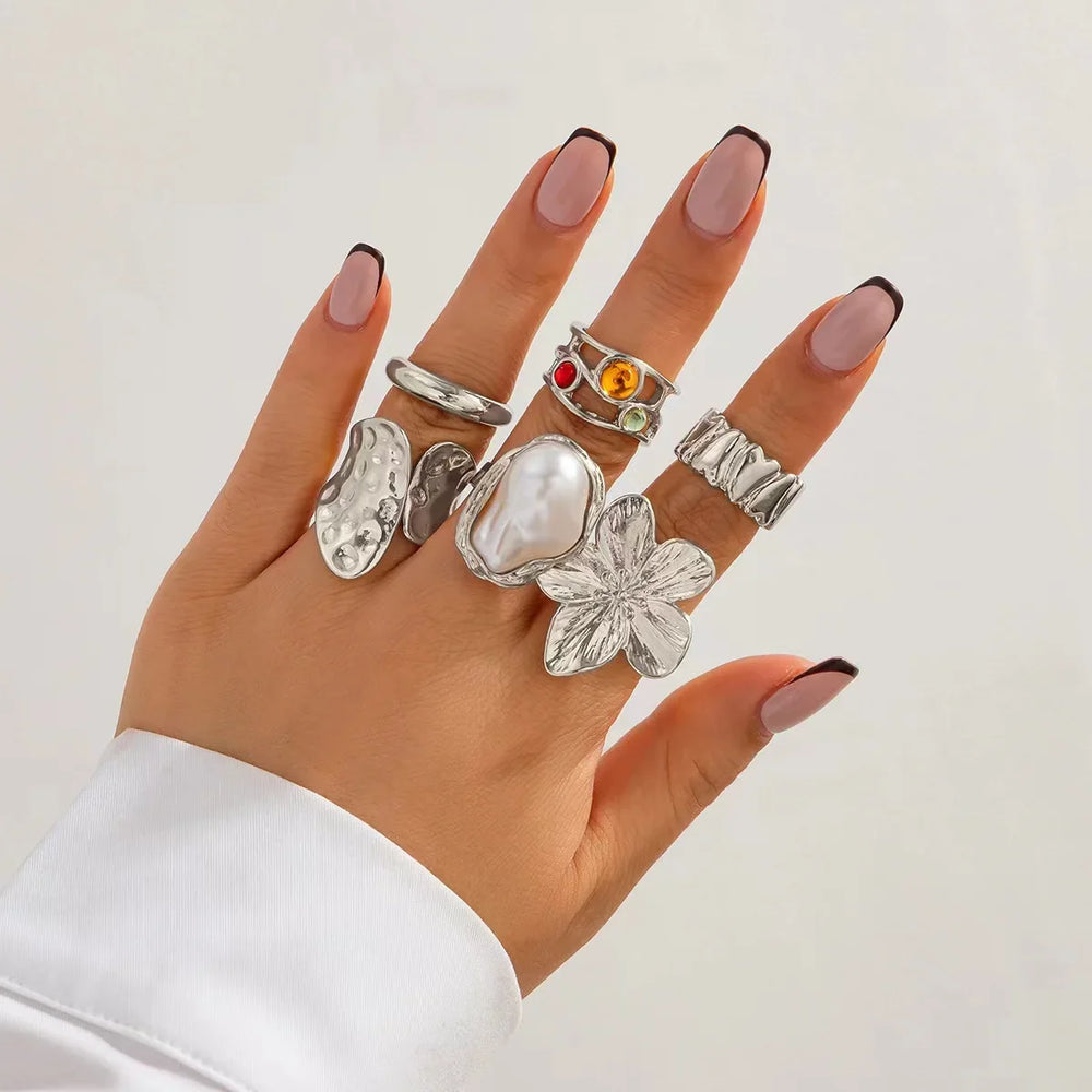 Anillo con Flor y Perla