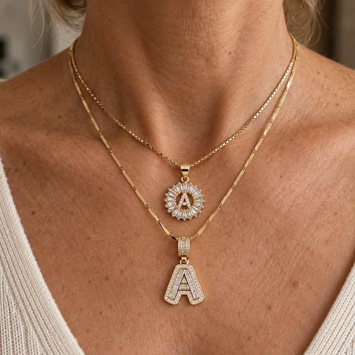 Collar Inicial Dorado