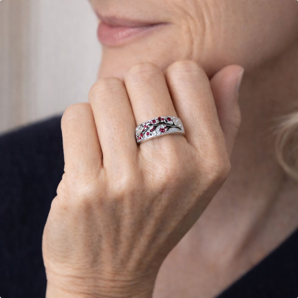 Anillo Árbol Rojo en Flor