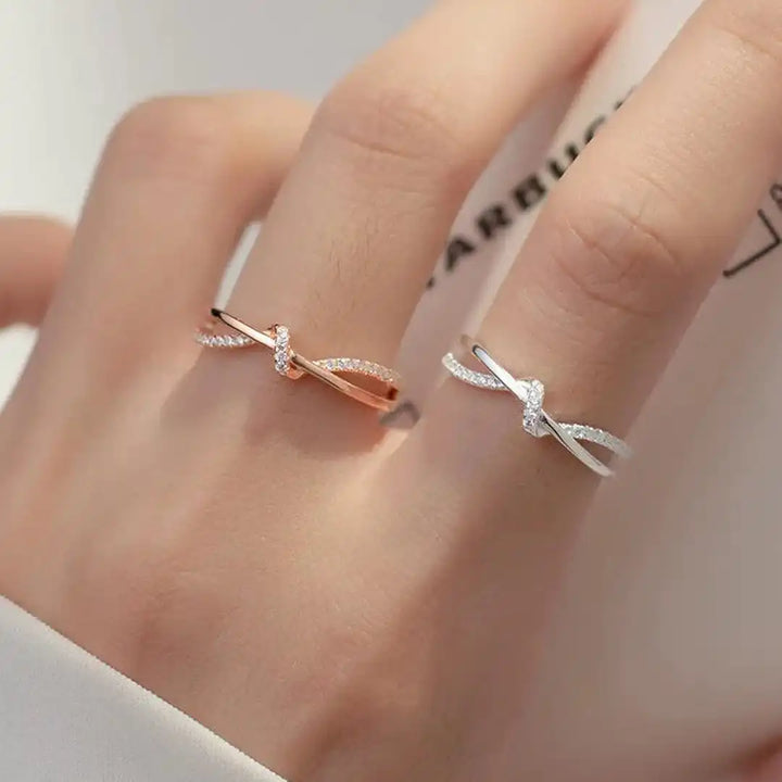 Anillo Nudo Cruzado Clásico