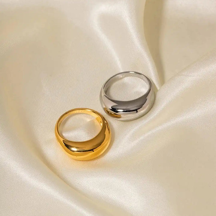 Anillo Arco Dorado Atemporal