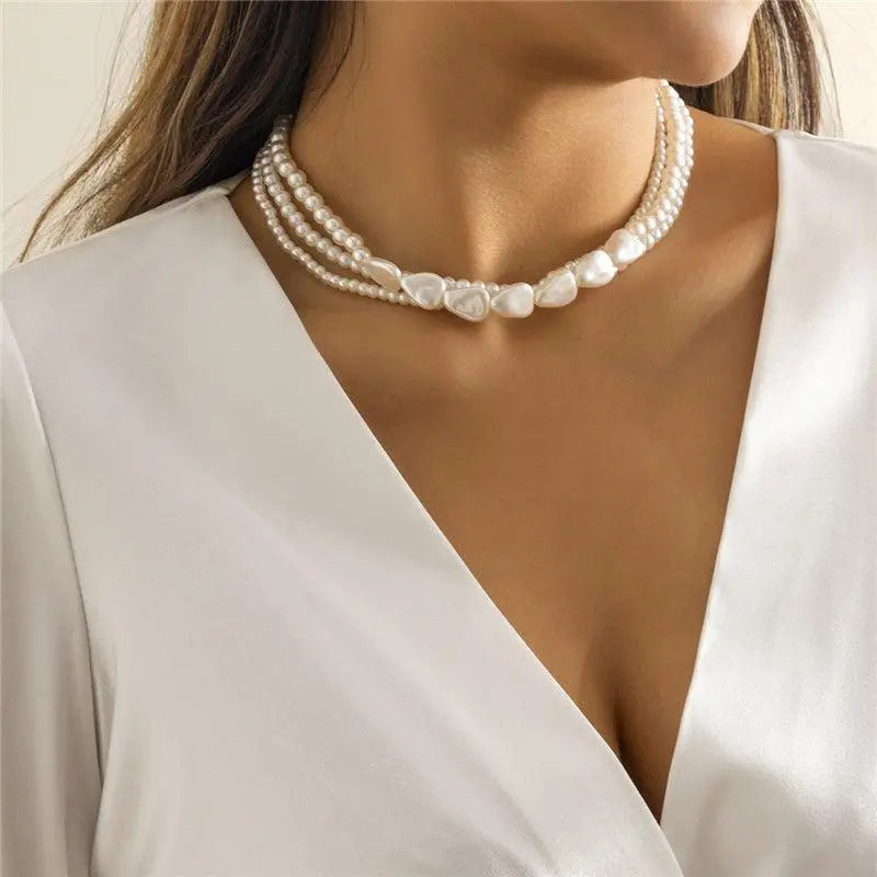 Collar Perlas y Piedras Blancas