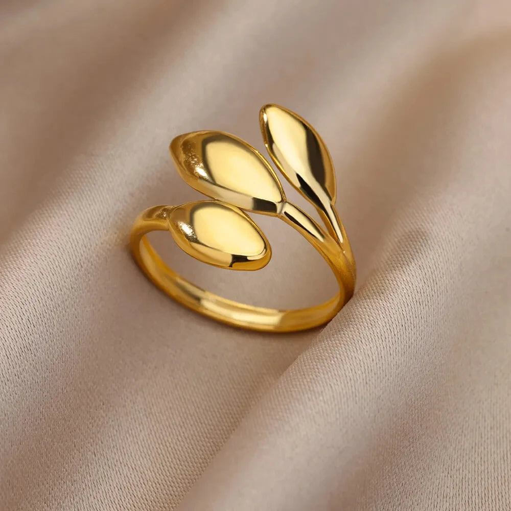 Anillo Hojas Brillantes