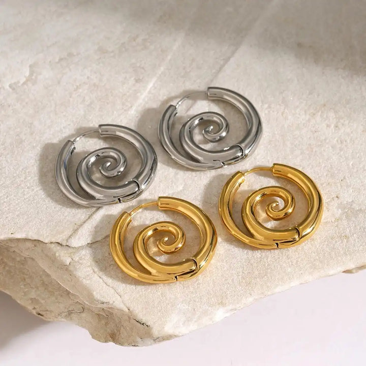 Pendientes Espiral Dorada Atemporales