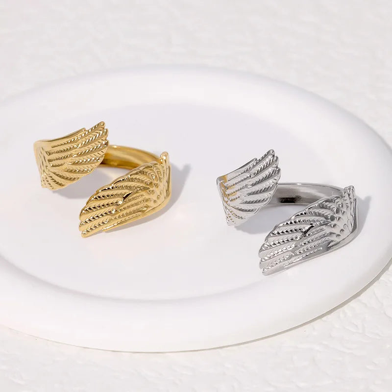 Anillo Alas de Ángel, Fuerza y Protección