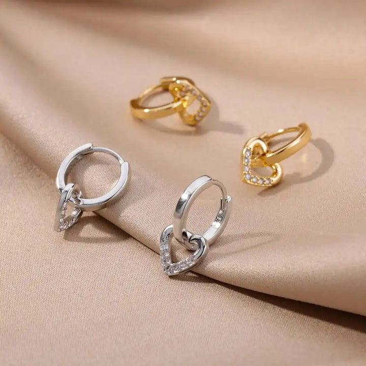 Pendientes Corazón Calado con Circonitas