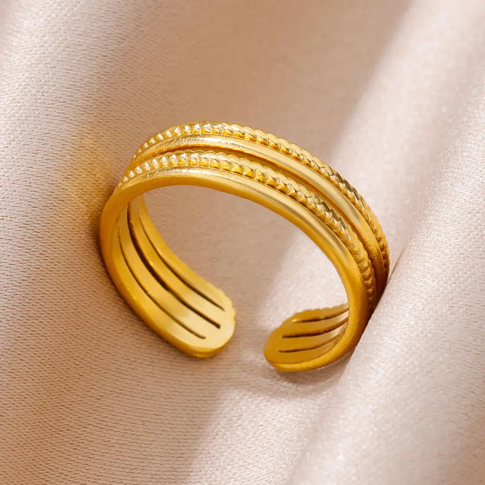 Anillo Triple Banda Grabada