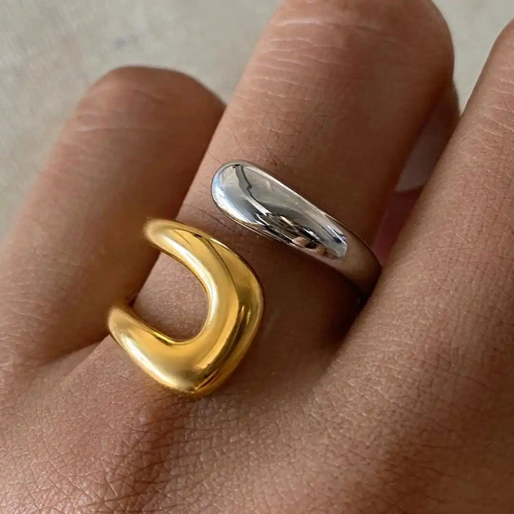 Anillo Abierto Dorado Atemporal