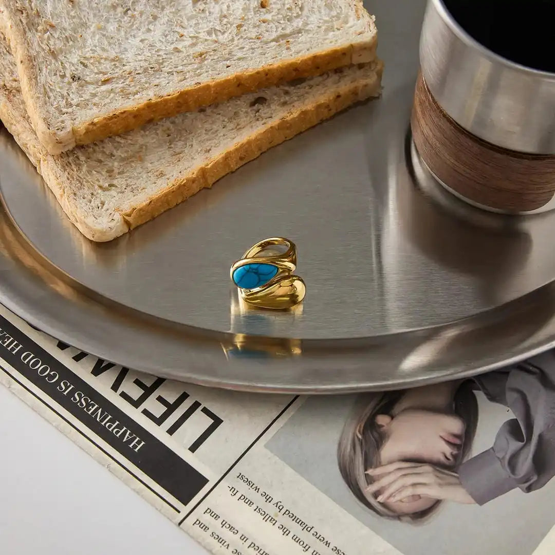 Anillo Gota Turquesa de Oro Ajustable
