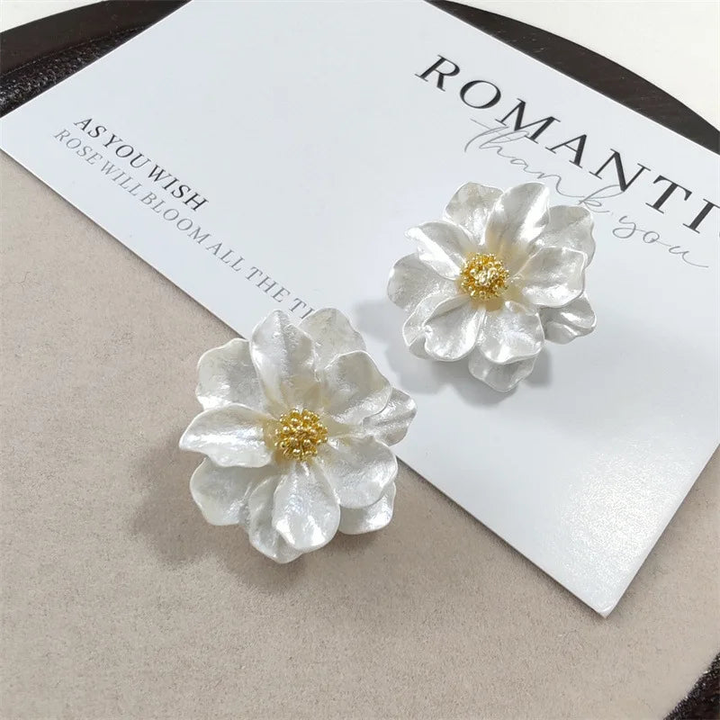 Pendientes Flor Blanca