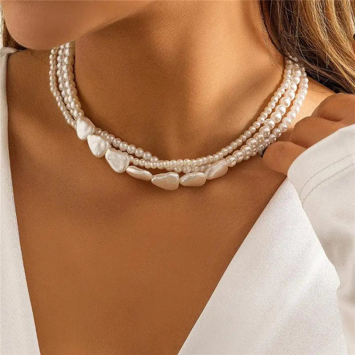 Collar Perlas y Piedras Blancas