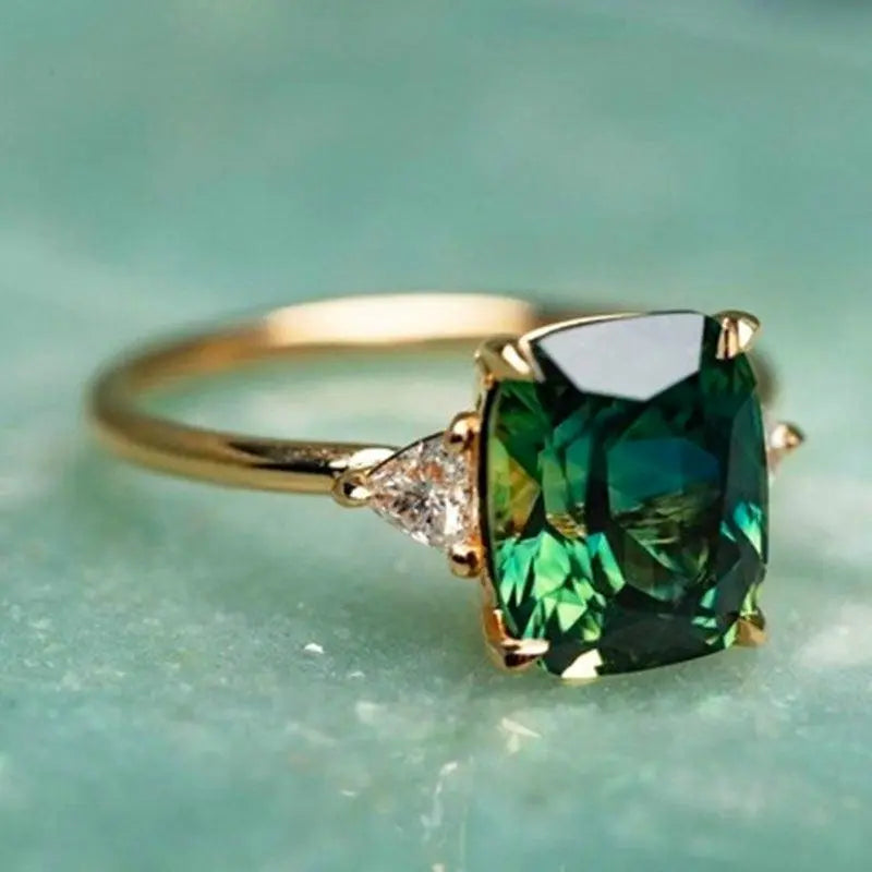 Anillo Cuadrado Verde Intenso