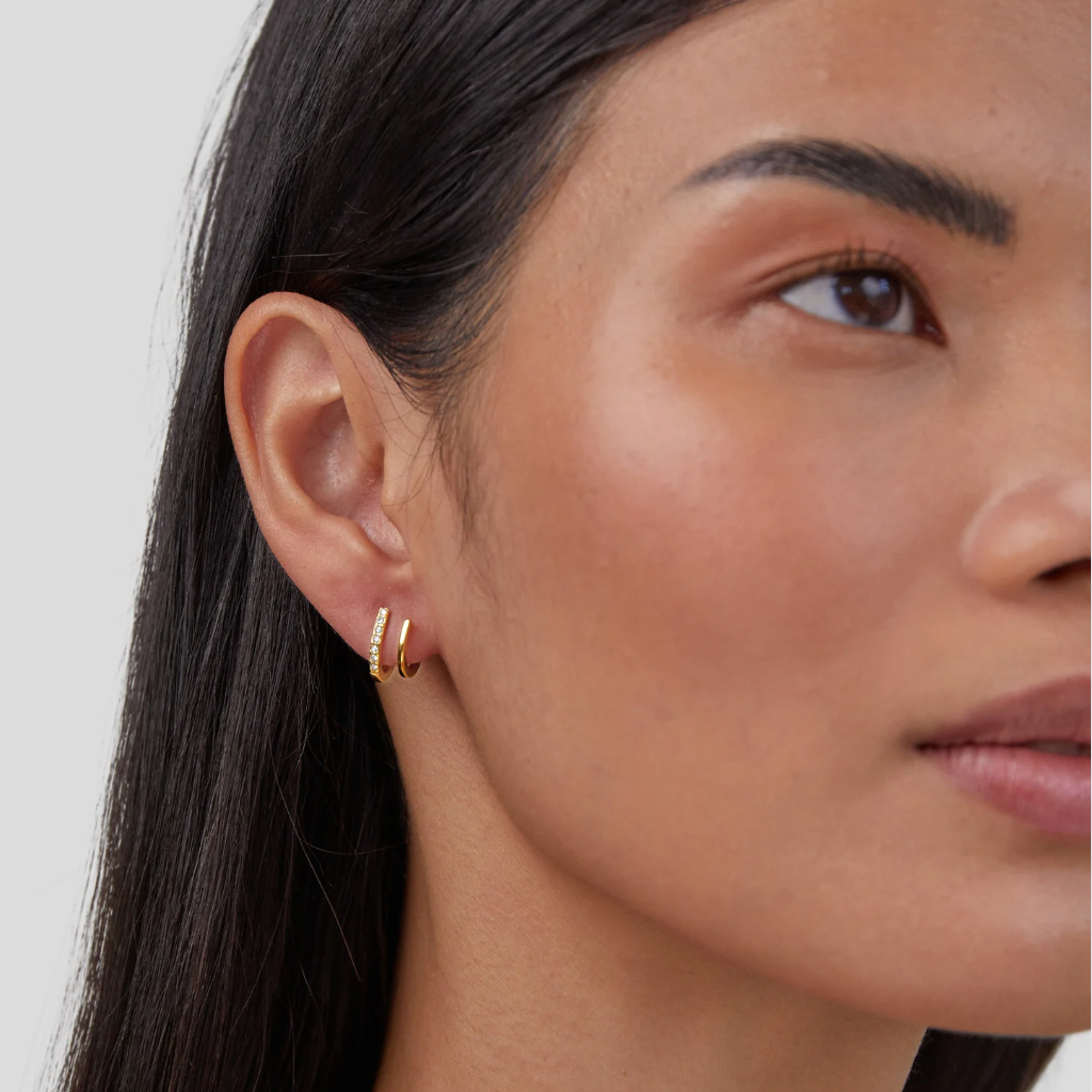 Pendientes de garra de oro