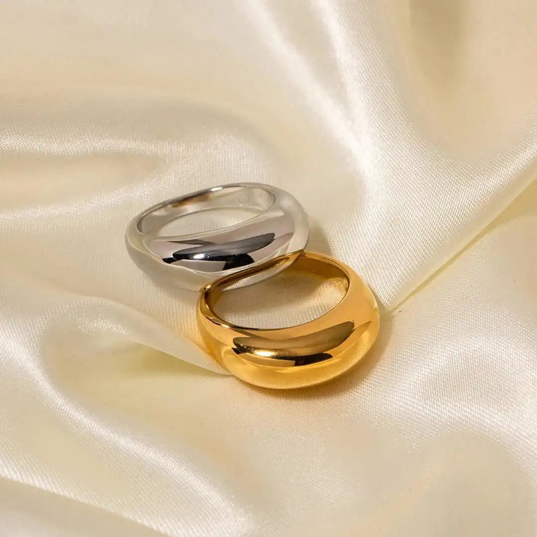 Anillo Arco Dorado Atemporal