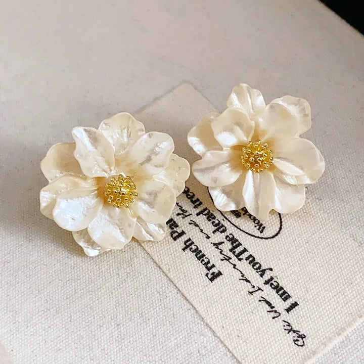 Pendientes Flor Blanca