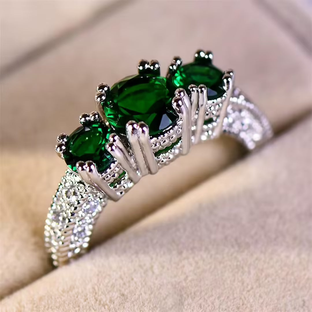 Anillo Piedra Verde Escultural