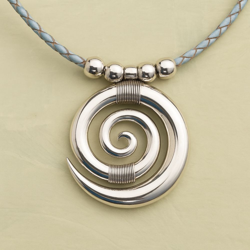 Collar Espiral Vintage Plateado