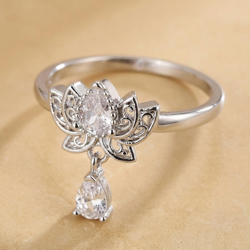 Anillo Loto Circonitas Radiante