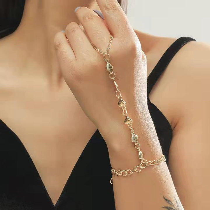 Pulsera de cadena para dedos Corazones