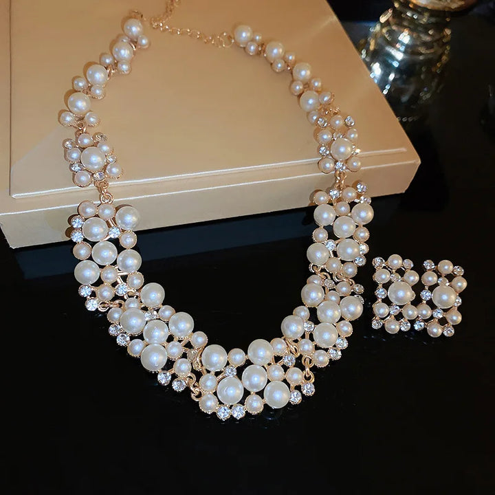 Conjunto Atemporal con Perla