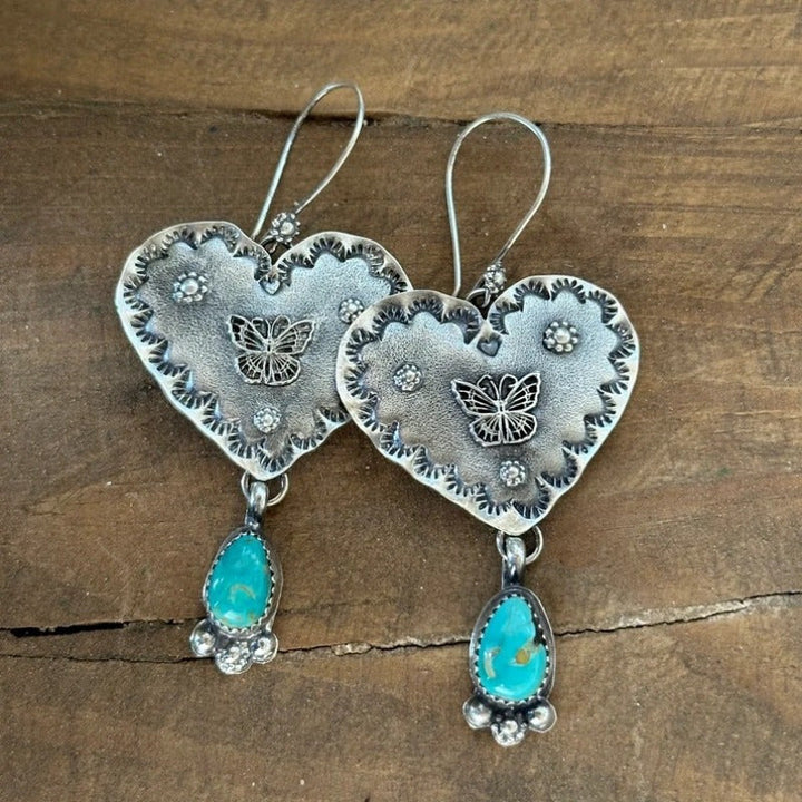 Pendientes Corazón Plateado Turquesa Artesanal