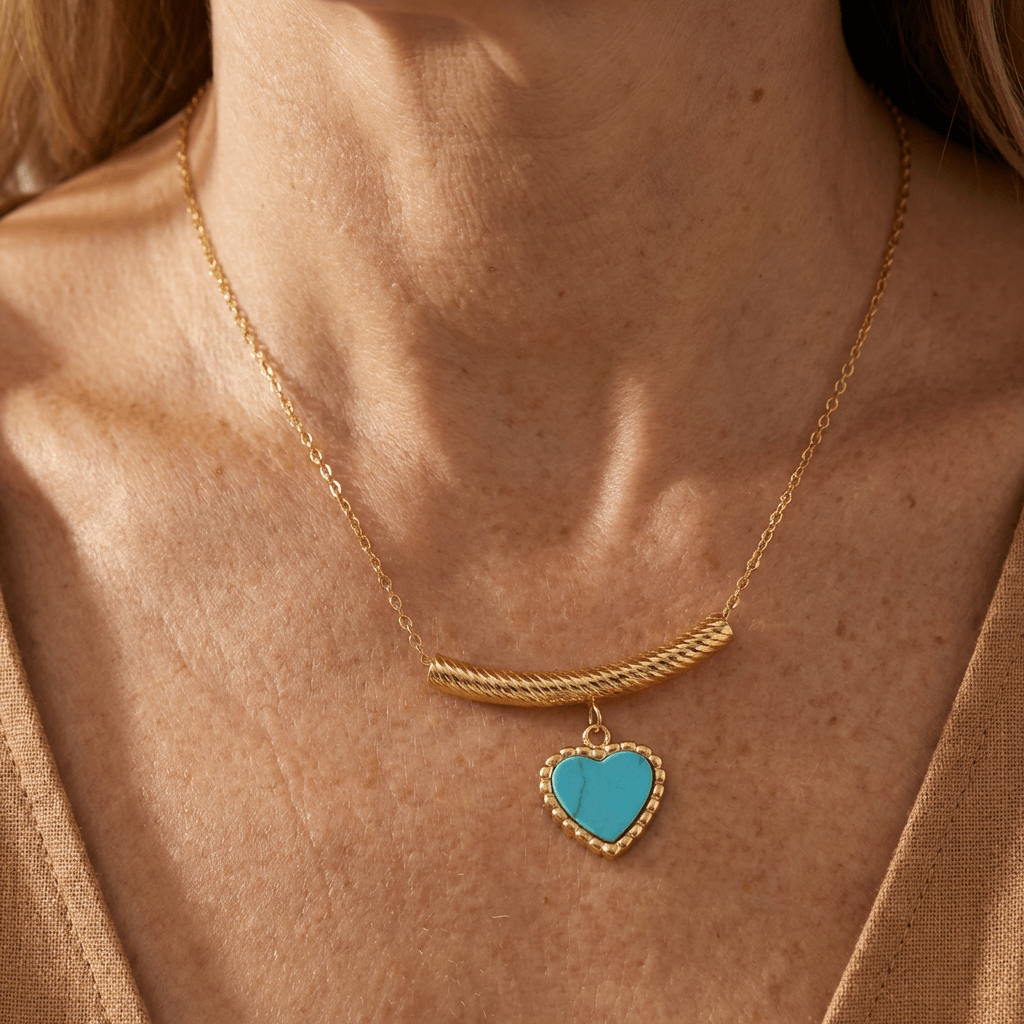 Collar Corazón Turquesa Fino
