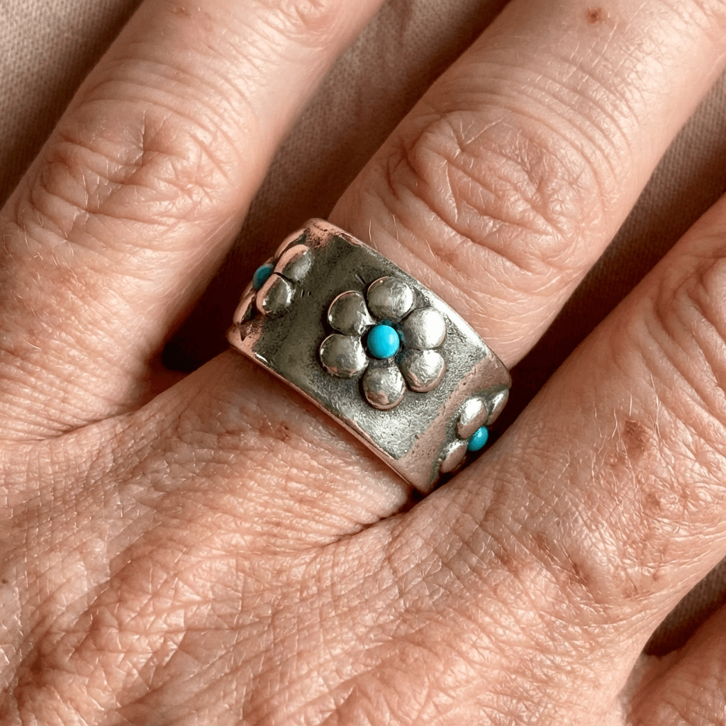 Anillo Ancho Flores Turquesa Plateado