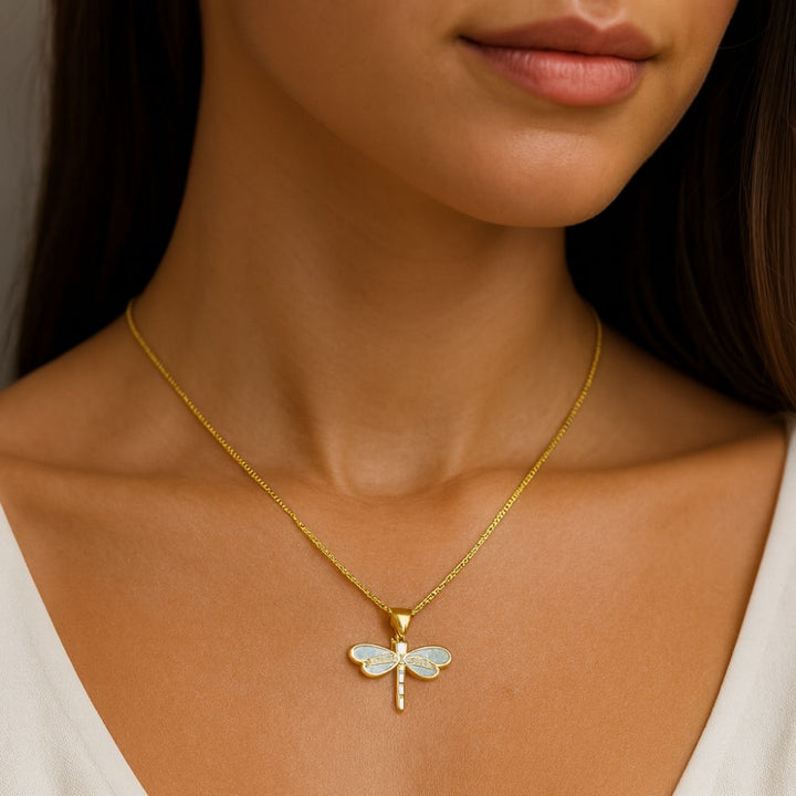 Collar Libélula Oro con Ópalo