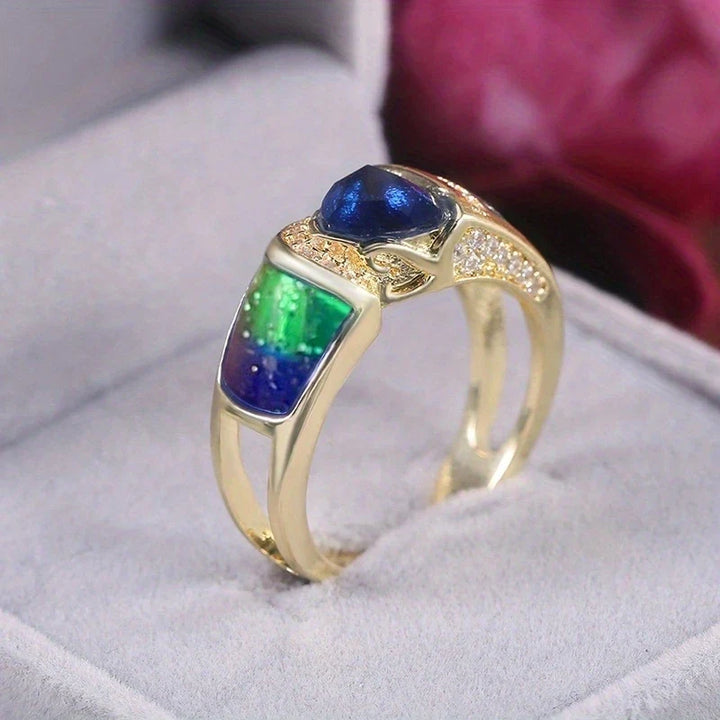 Anillo Elegante de Corte Triangular Estilo
