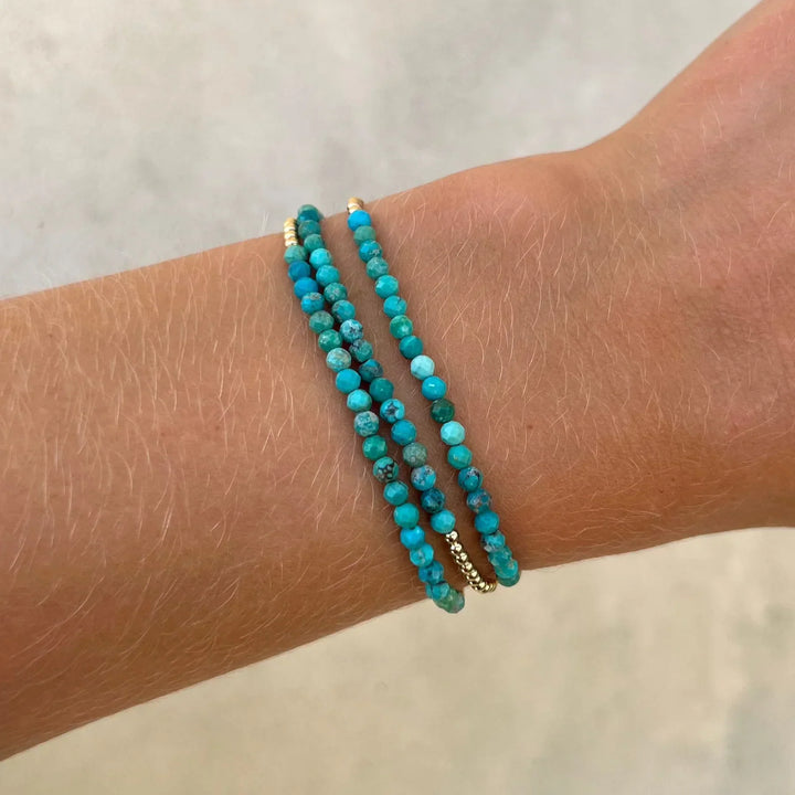 Pulsera Cuentas Turquesa de Oro Apilable
