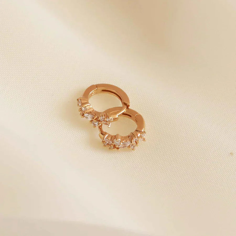 Aros Mini Brillantes Dorados