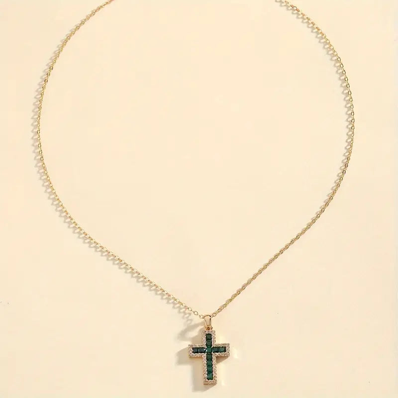 Collar Cruz con Piedra Verde