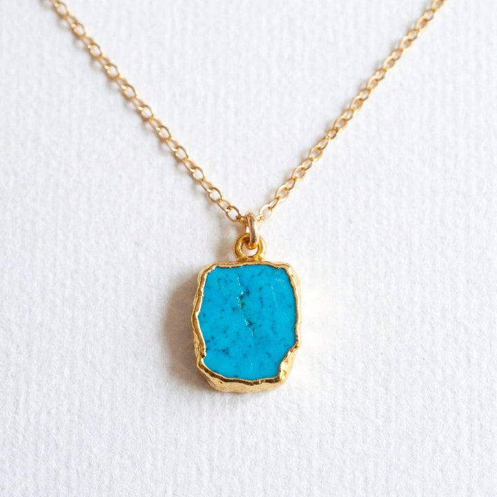 Collar Colgante Turquesa de Oro