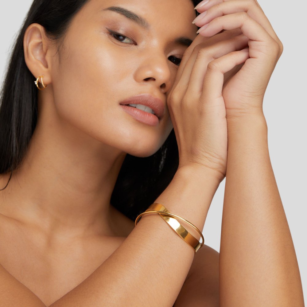 Brazalete Único de Oro