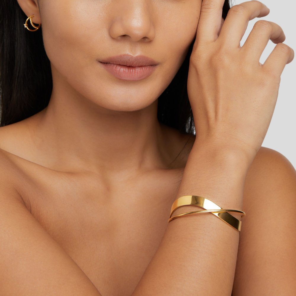 Brazalete Único de Oro