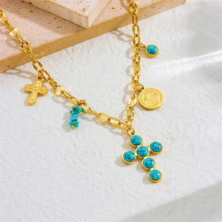 Collar Cruz y Moneda Turquesa de Oro