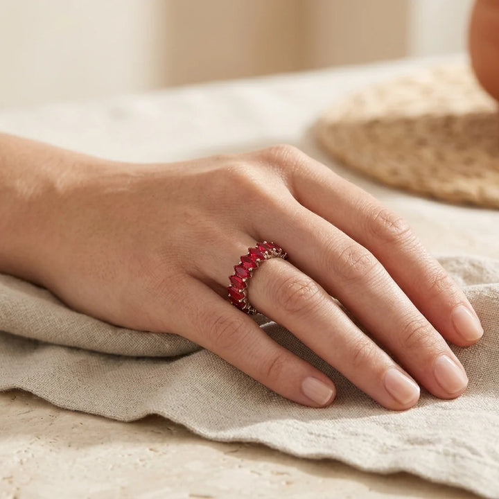 Anillo con Rubí de Oro