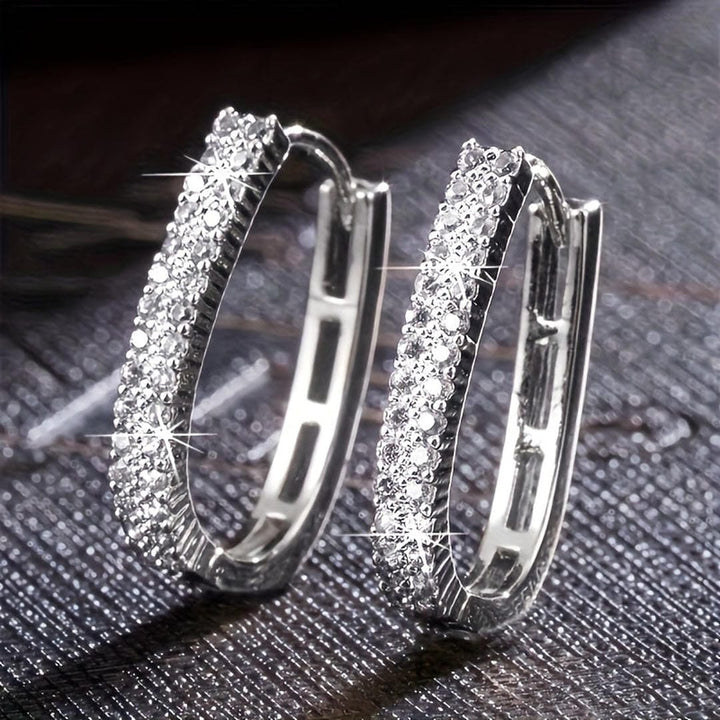 Pendientes Circulares Elegantes con Circonitas