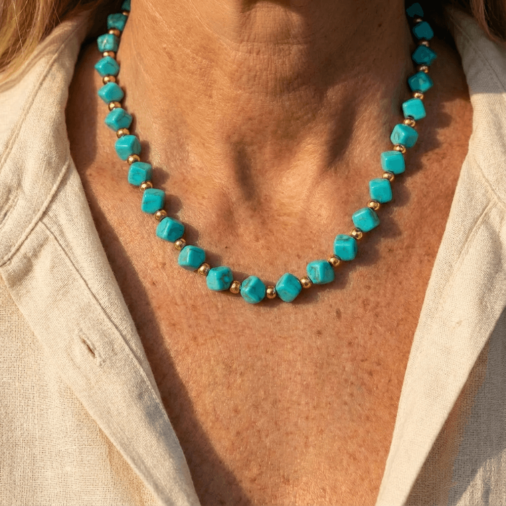 Collar Largo de Cuentas Turquesa