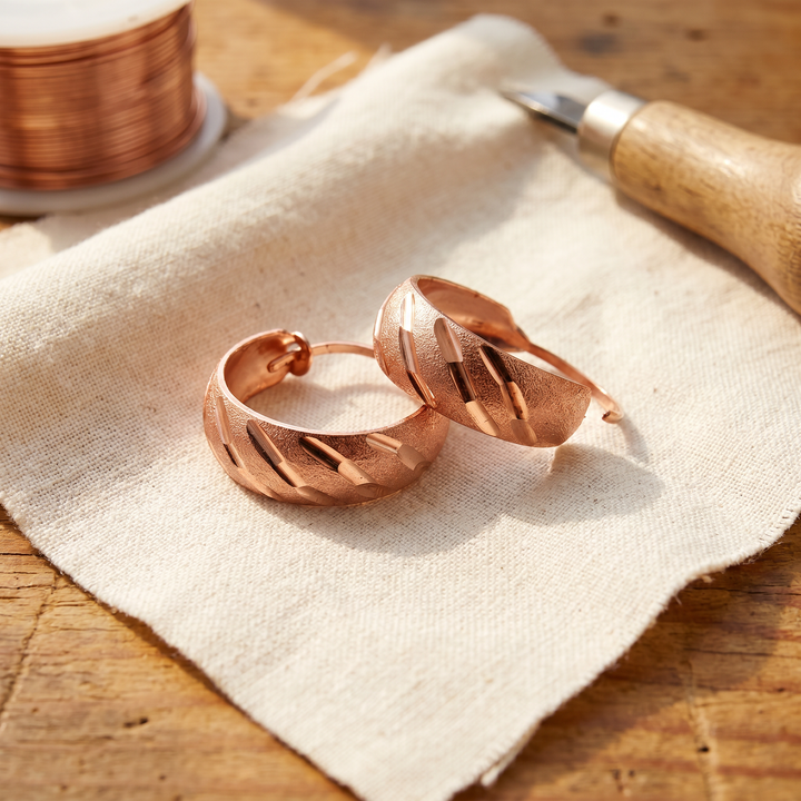 Aros de Cobre Anchos Texturizados